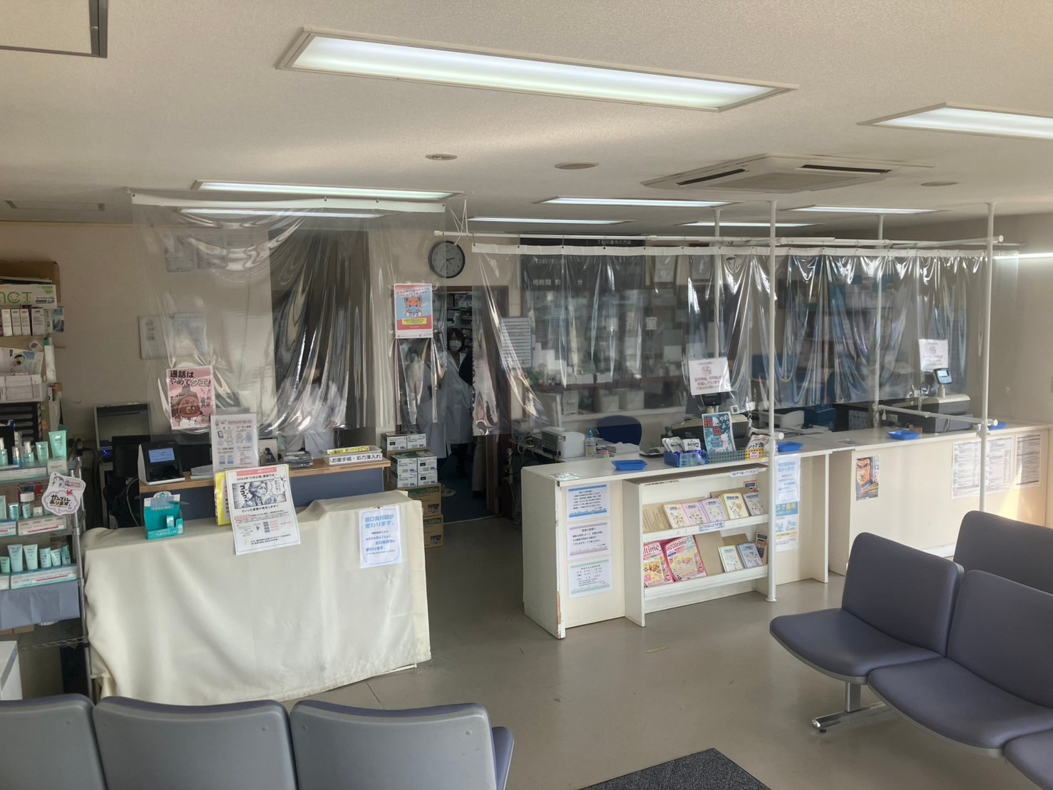 フレンド薬局 本庄店 店内の様子1